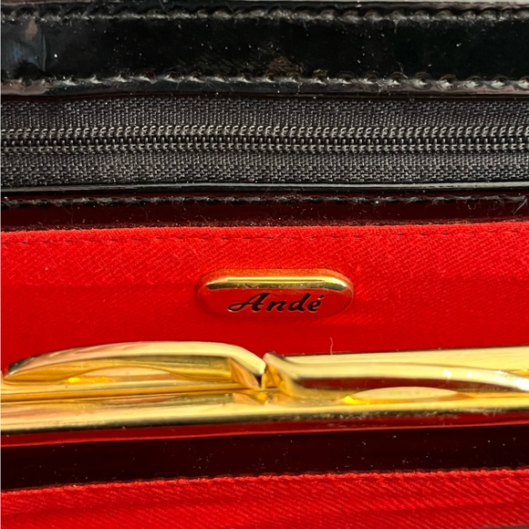 Vintage Ande Purse: Black Patent Leather Convertible Crossbody Bag - Picture 10 of 14